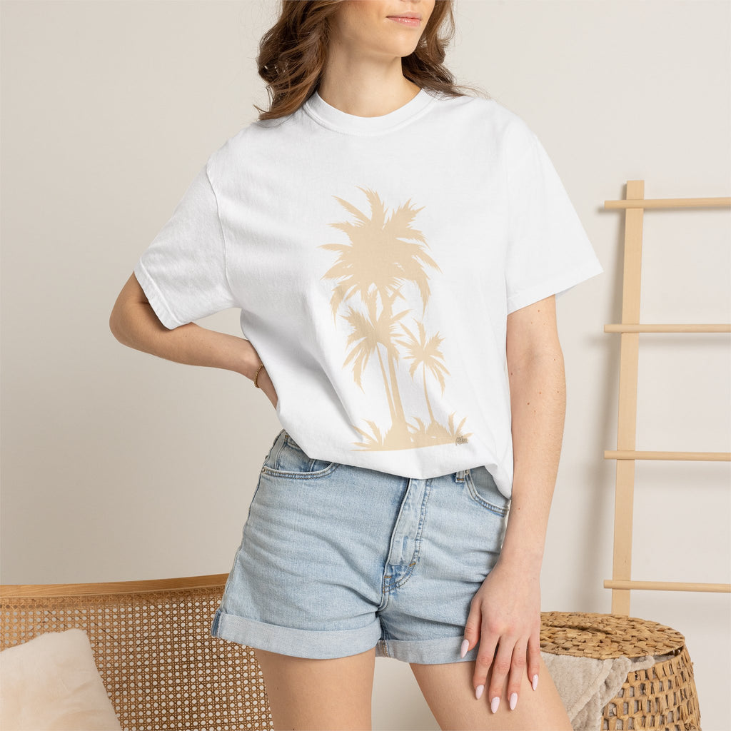 Palm Tree Graphic T-Shirt — Minimal Beach Vibe Tee