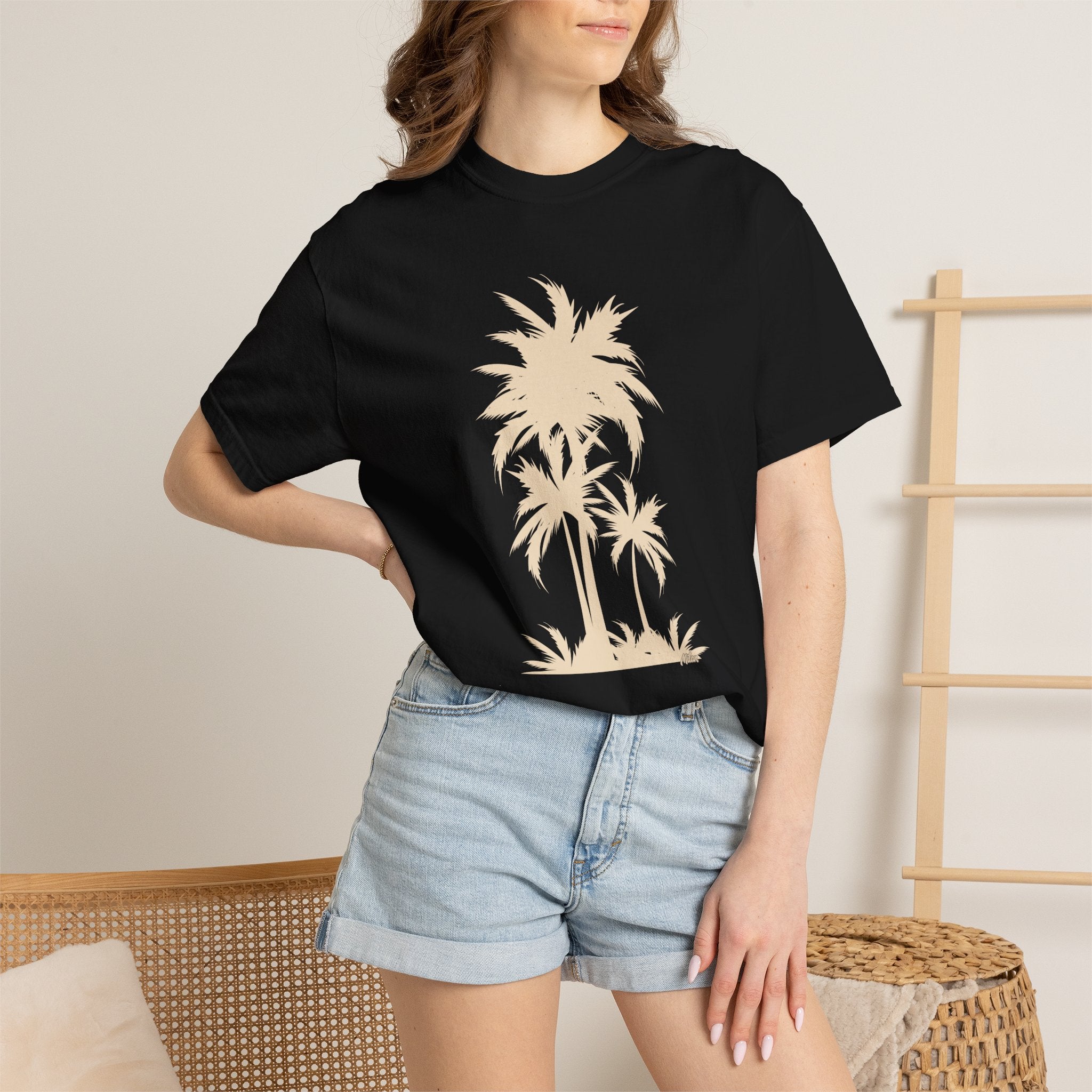 Palm Tree Graphic T-Shirt — Minimal Beach Vibe Tee